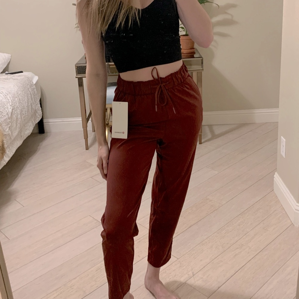 Lululemon Keep Moving Pant Savannah